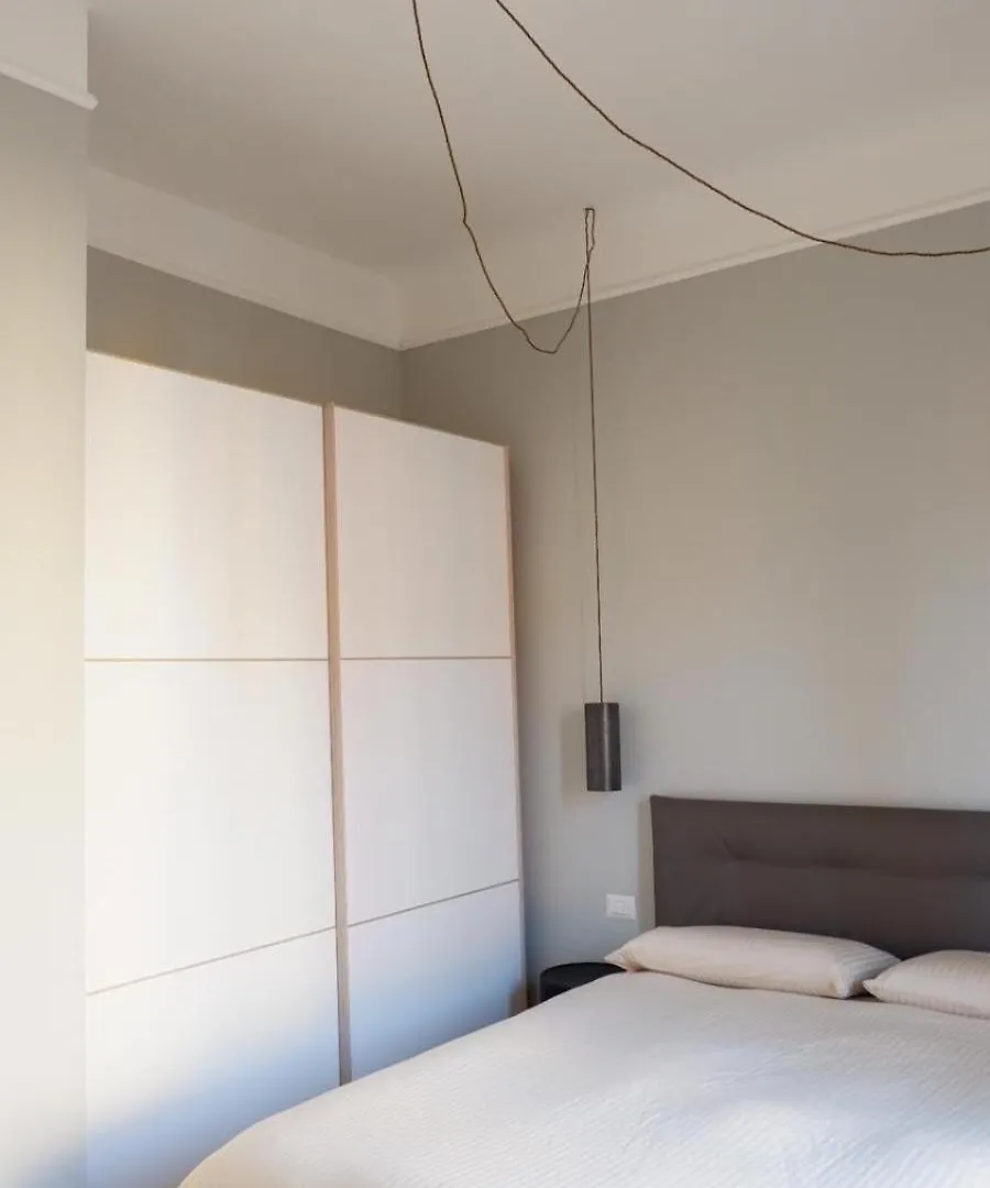 Cozy Renovated Comfort Apartment In Isola